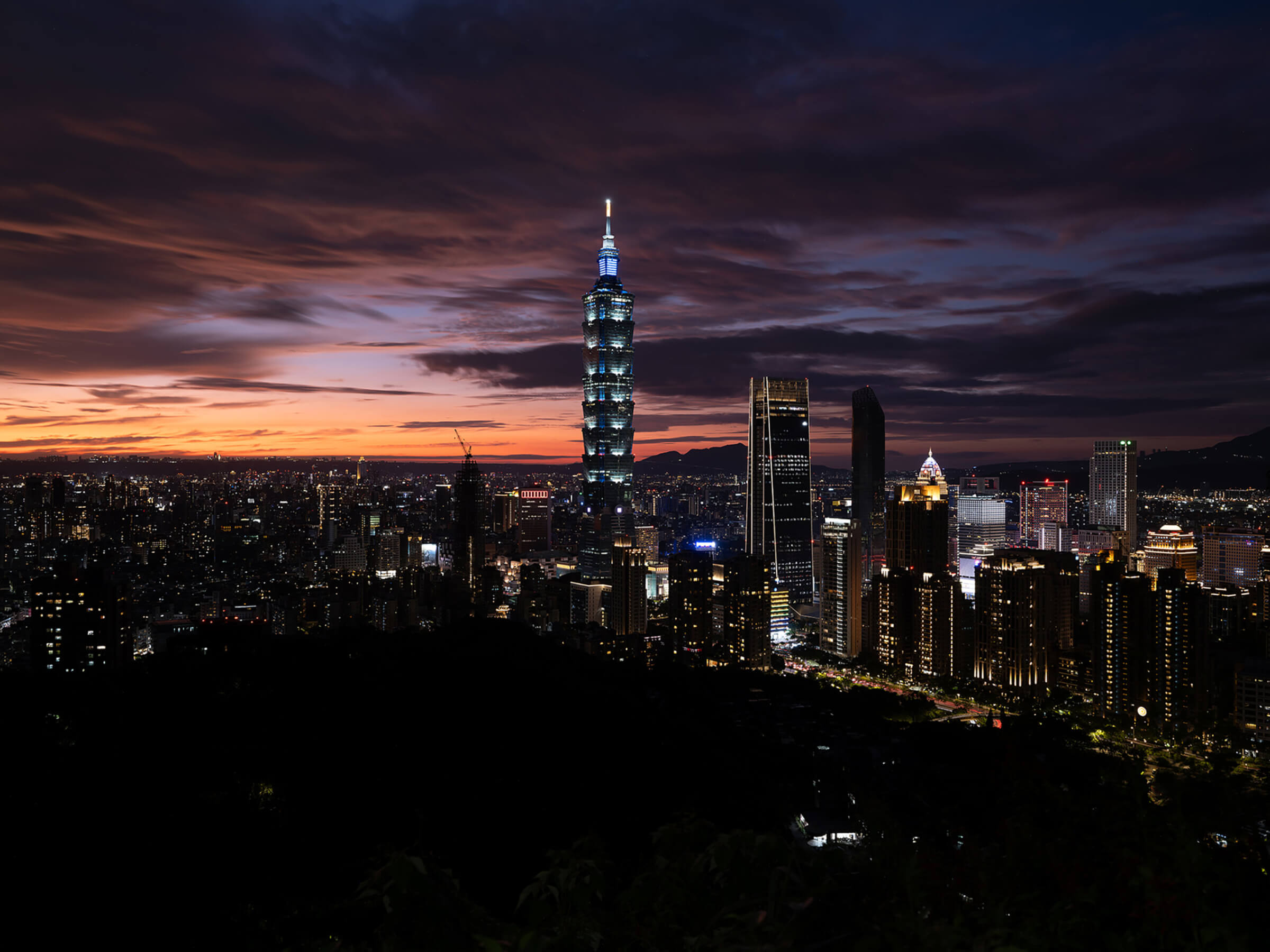 Taipei Tower Blue Hour - Before